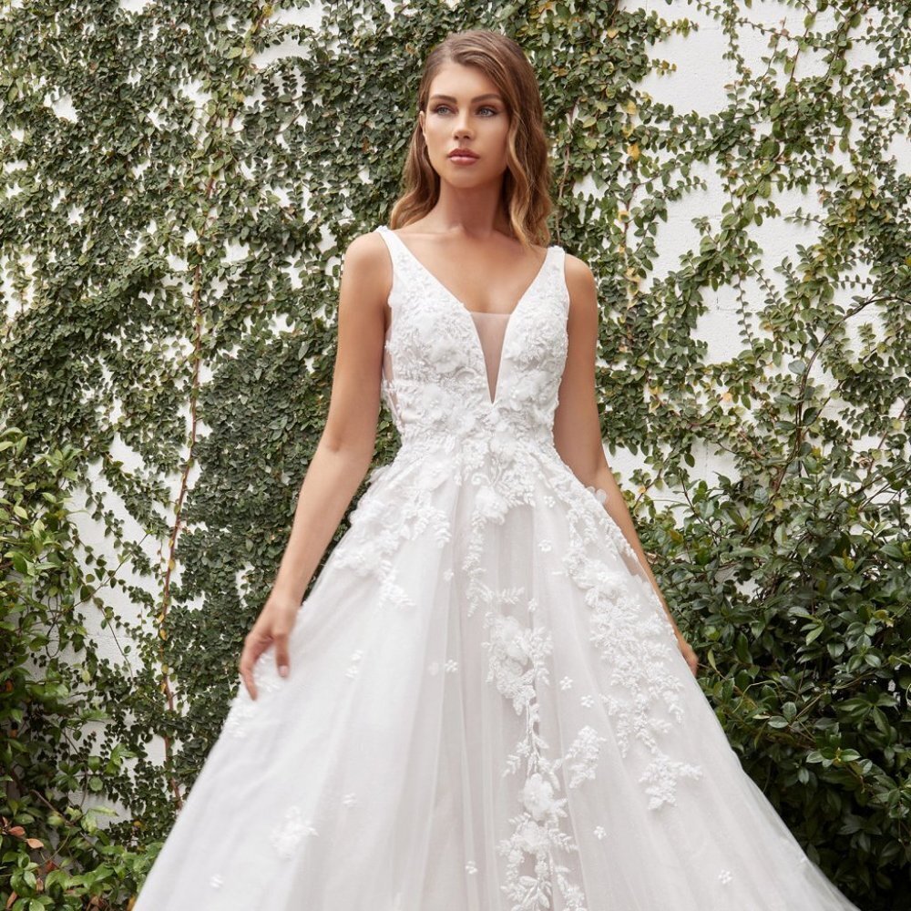 NEW FRENCH-WHITE TULLE LONG OFF THE SHOULDER A-LINE DRESS WITH EMBROIDERY A1028W